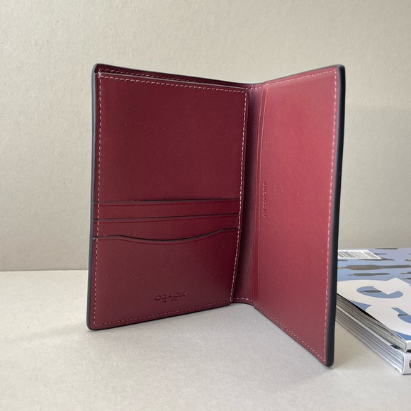(New+Tag) Coach passport wallet case ‘rare’ limited edition (unisex) monogram - Picture 9 of 14